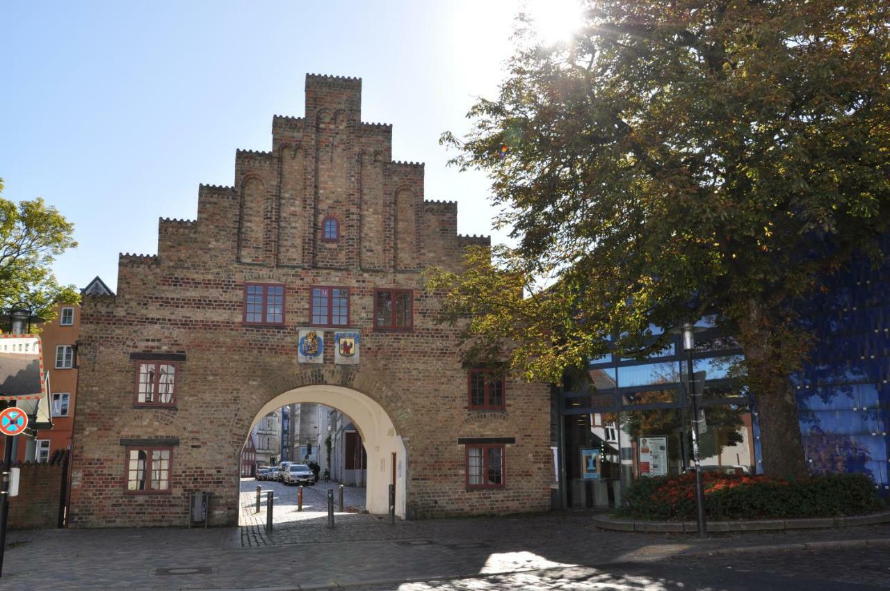 Ferienwohnung "Am Nordertor" フレンスブルク エクステリア 写真